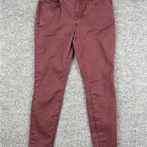 Aventura Women's Deep Burgundy Skinny Jeans - Picture 7 of 8
